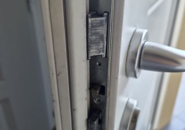Remplacement Serrure Porte d'Entrée à Cormoranche | SG Serrurerie