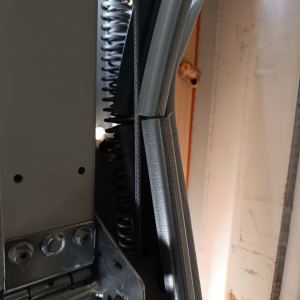 Réparation Porte de Garage à Montceaux (près Belleville) | SG Serrurerie